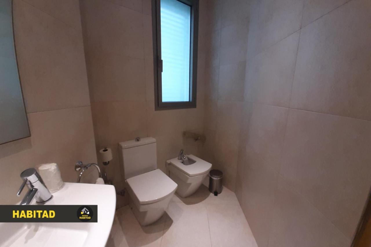 Hostal Rambla Sant Boi de Llobregat Exterior photo