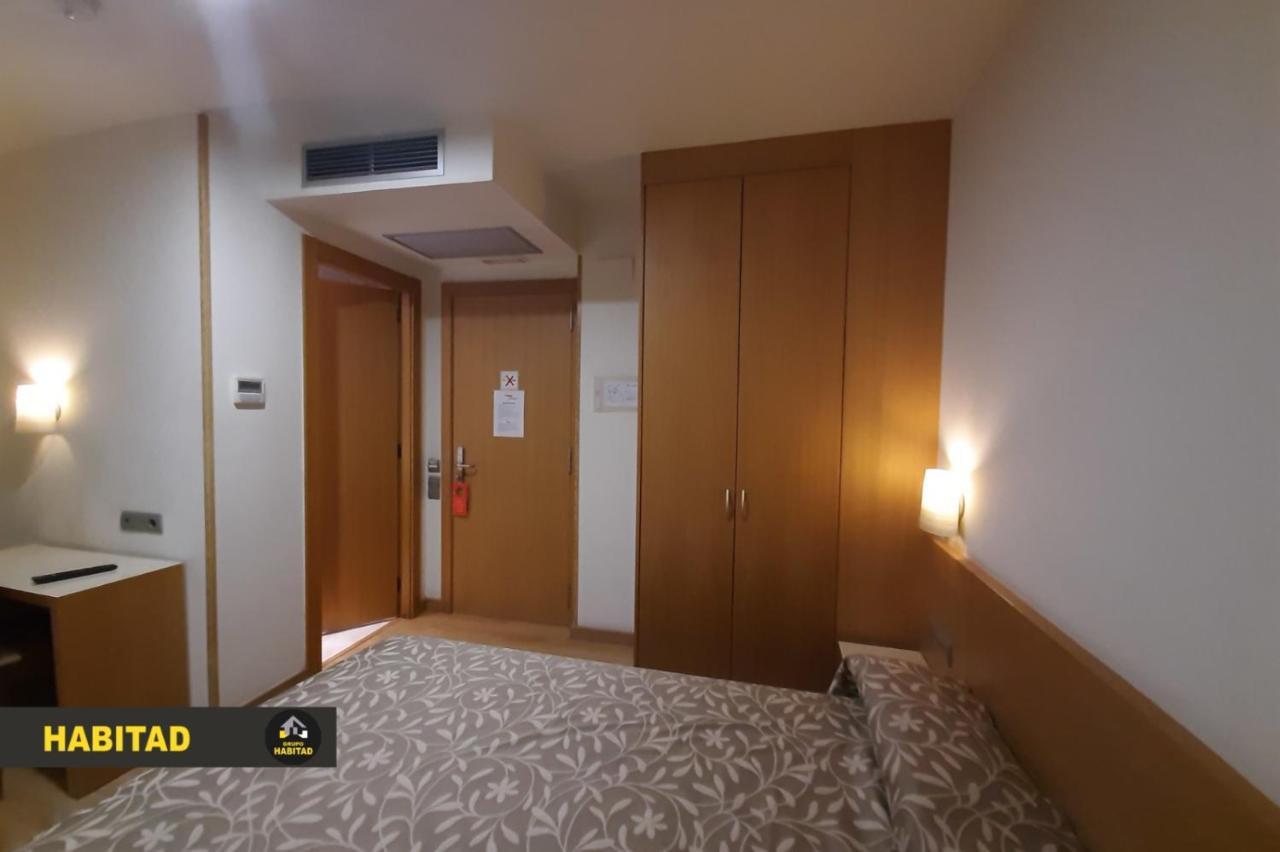 Hostal Rambla Sant Boi de Llobregat Exterior photo